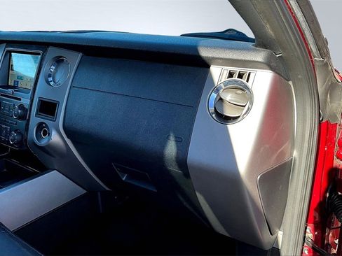 Used 2017 Ford Expedition EL Limited w/ Equipment Group 301A image 14