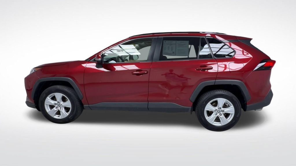 Used 2020 Toyota RAV4 XLE w/ Convenience Package AWD/4WD image 20