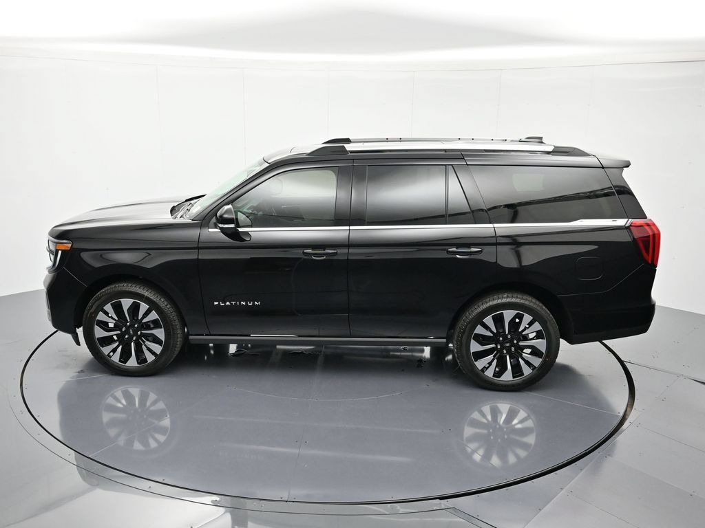 New 2026 Ford Expedition Platinum w/ Driver's Package AWD/4WD image 38