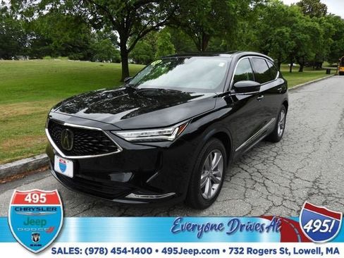 Used 2023 Acura MDX SH-AWD image 1