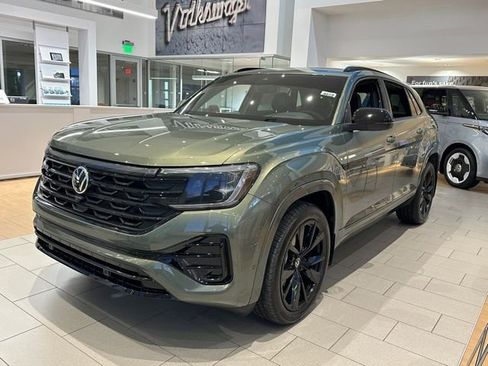 New 2026 Volkswagen Atlas Cross Sport SEL Premium R-Line image 3