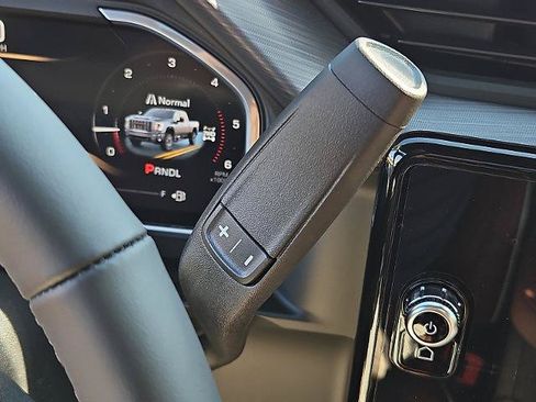 New 2026 GMC Sierra 2500 Denali Ultimate AWD/4WD image 13