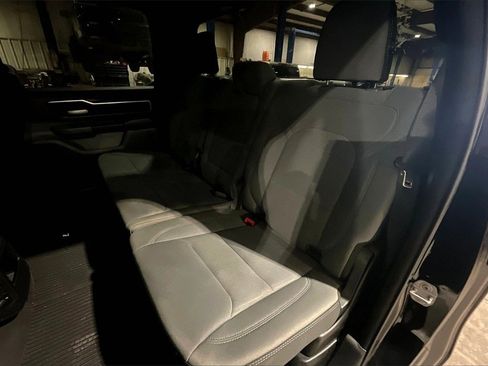 Used 2021 RAM 1500 Big Horn image 24
