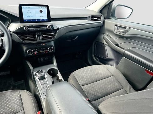 Certified 2024 Ford Escape Active AWD/4WD image 30