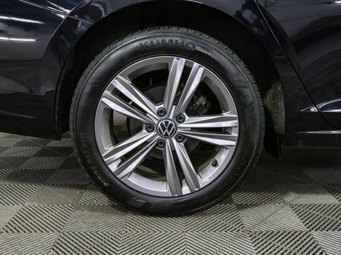 Used 2023 Volkswagen Jetta SE image 15