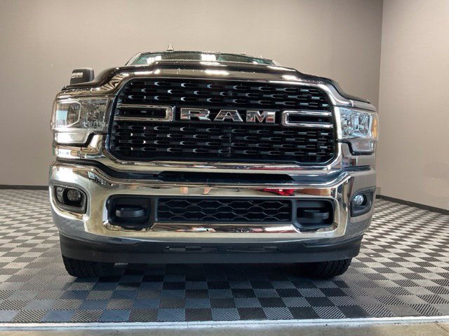 Used 2024 RAM 2500 Big Horn w/ Bed Utility Group AWD/4WD image 3