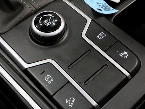 Used 2023 Kia Sorento S w/ Panoramic Sunroof Package FWD image 34