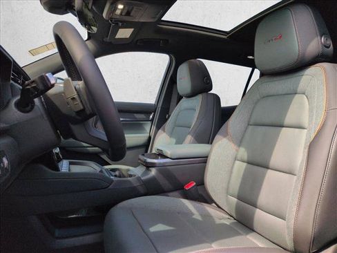 New 2026 GMC Terrain AT4 w/ Convenience Package III AWD/4WD image 4