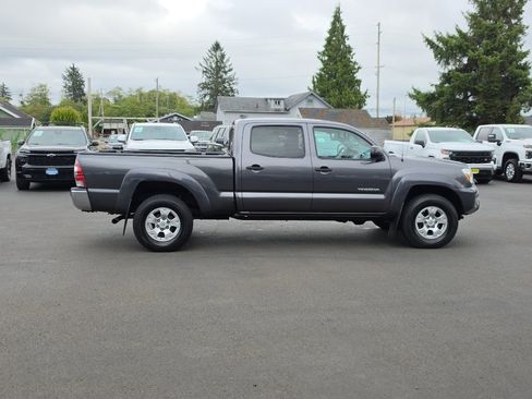 Used 2014 Toyota Tacoma 4x4 Double Cab image 7