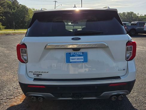 Used 2020 Ford Explorer Platinum w/ Premium Technology Package AWD/4WD image 9