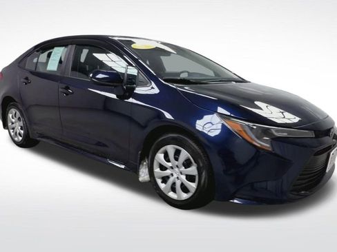 Certified 2024 Toyota Corolla LE image 2