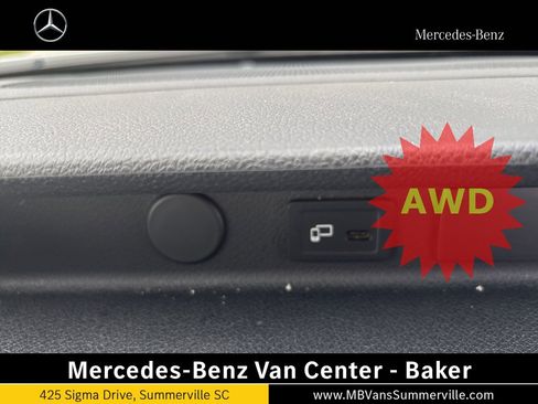 Used 2024 Mercedes-Benz Sprinter 2500 image 29