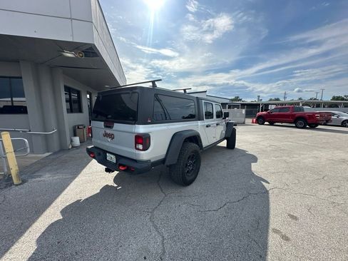 Used 2022 Jeep Gladiator Mojave AWD/4WD image 10