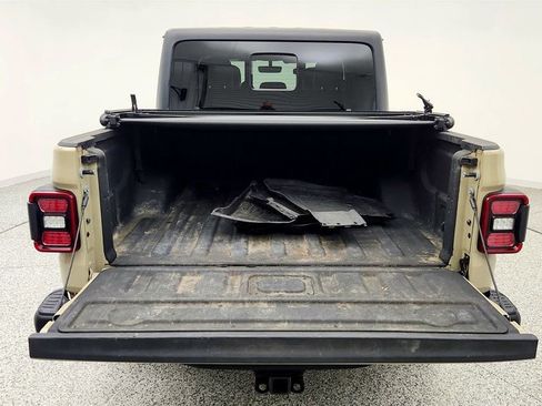 Used 2022 Jeep Gladiator Rubicon w/ LED Lighting Group image 22