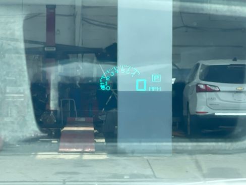 Used 2017 GMC Acadia Limited SLT image 34