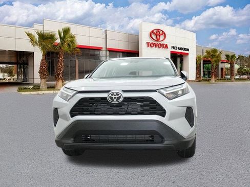New 2025 Toyota RAV4 XLE image 32
