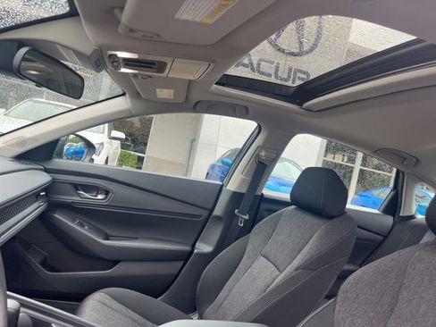 Used 2024 Honda Accord EX image 46
