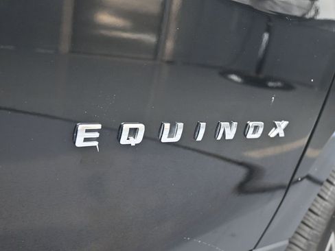 Used 2020 Chevrolet Equinox LS image 39