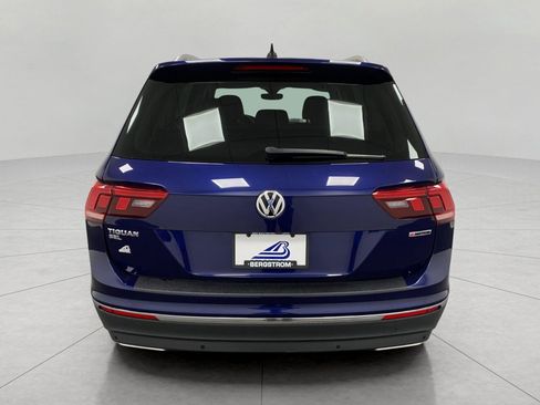 Used 2021 Volkswagen Tiguan SEL AWD/4WD image 5