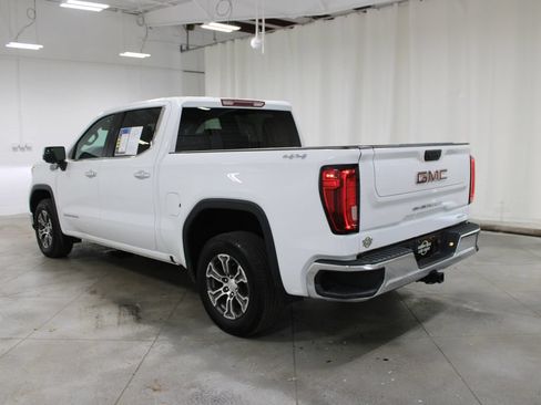 Used 2025 GMC Sierra 1500 SLT AWD/4WD image 7