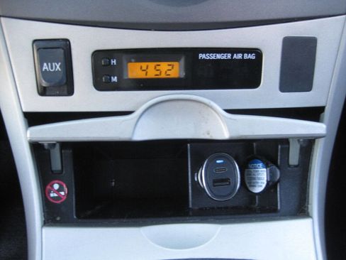 Used 2010 Toyota Corolla S image 27