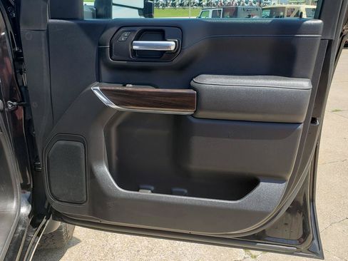 Used 2021 GMC Sierra 3500 SLT AWD/4WD image 20
