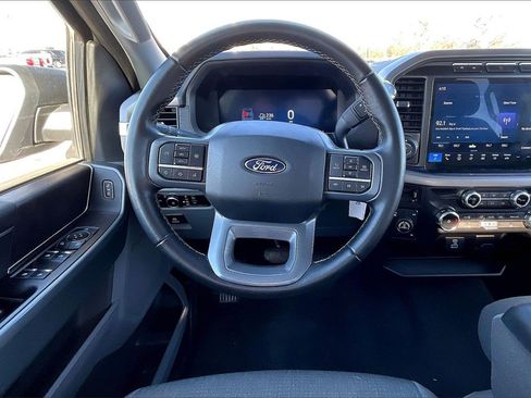 Used 2024 Ford F150 XLT w/ Tow/Haul Package image 5