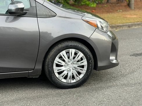 Used 2015 Toyota Yaris L FWD image 8
