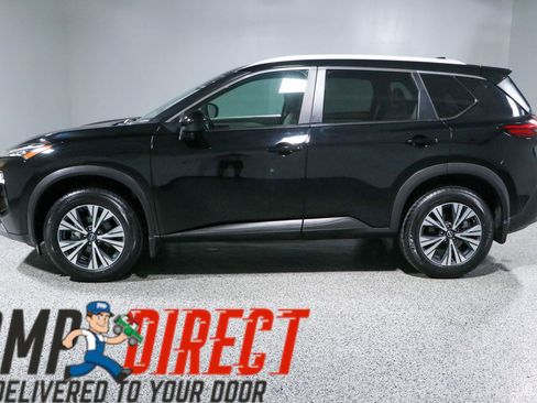 Used 2023 Nissan Rogue SV w/ SV Premium B Package FWD image 10