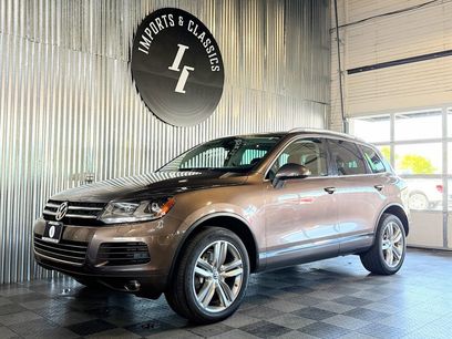 Used 2011 Volkswagen Touareg Sport