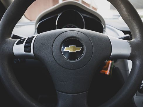 Used 2011 Chevrolet Malibu LS image 6