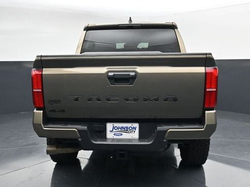 Used 2024 Toyota Tacoma TRD Off-Road AWD/4WD image 7