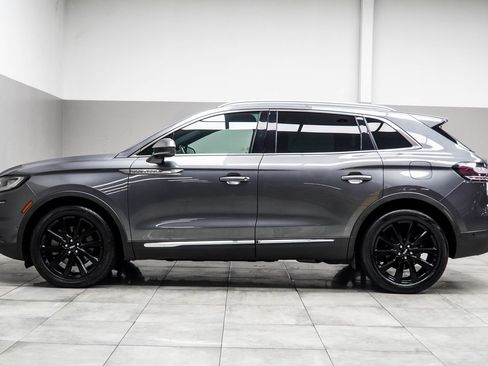 Used 2021 Lincoln Nautilus Reserve w/ Equipment Group 201A FWD image 11