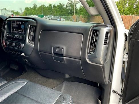 Used 2017 Chevrolet Silverado 1500 LT w/ All Star Edition AWD/4WD image 15
