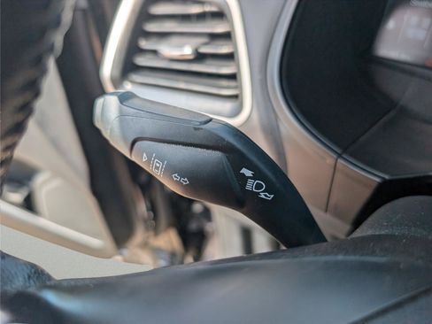 Used 2024 Ford Edge SEL AWD/4WD image 22