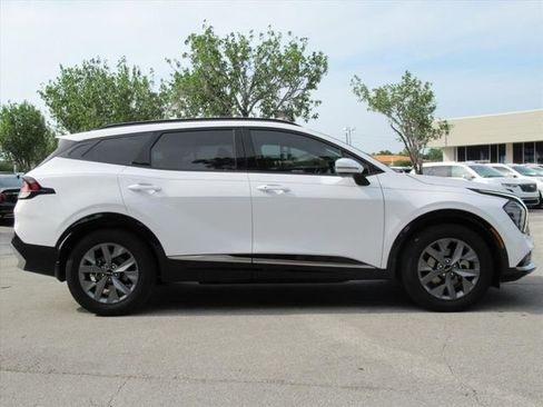 Used 2025 Kia Sportage SX FWD image 2