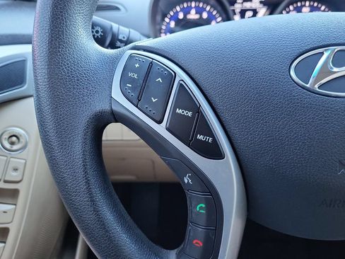Used 2012 Hyundai Elantra GLS w/ Preferred Pkg 3 FWD image 23