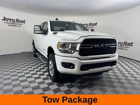 Used 2024 RAM 2500 Big Horn w/ Sport Appearance Package image 6