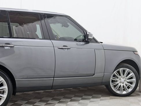 Used 2018 Land Rover Range Rover HSE image 10