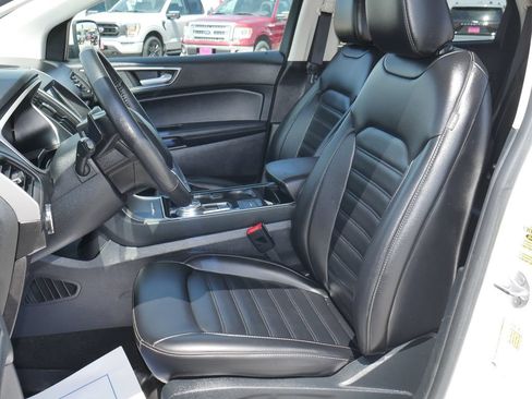 Used 2020 Ford Edge SEL w/ Cargo Accessory Package AWD/4WD image 4