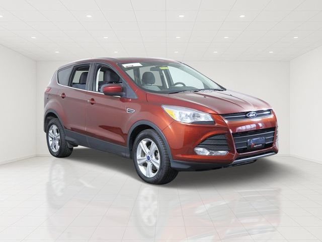 Used 2015 Ford Escape SE FWD image 1