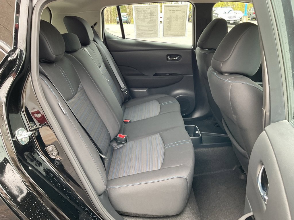 Used 2025 Nissan Leaf SV Plus FWD image 19