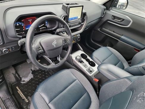 Certified 2022 Ford Bronco Sport Outer Banks w/ Tech Package image 18