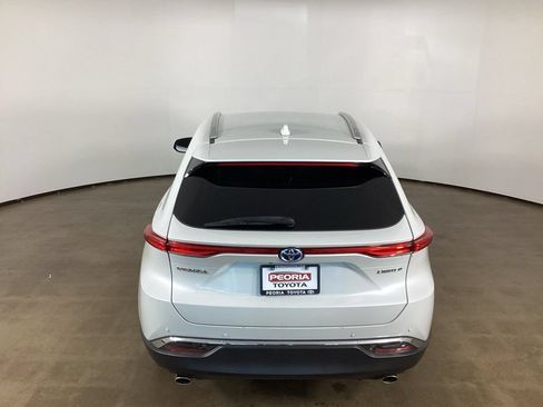 Used 2024 Toyota Venza Limited AWD/4WD image 7