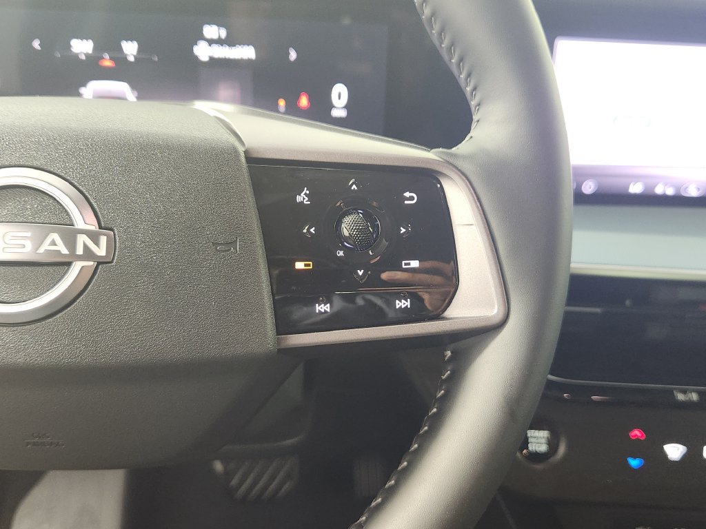 Certified 2025 Nissan Murano SL w/ Cargo Package AWD/4WD image 26
