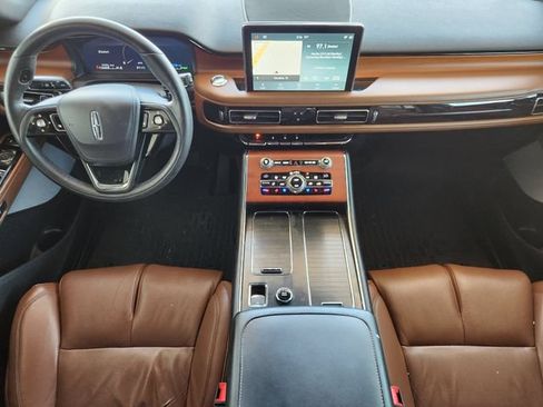 Used 2020 Lincoln Aviator Grand Touring w/ Equipment Group 302A AWD/4WD image 26
