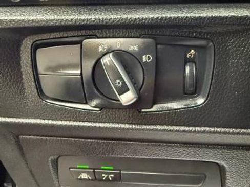 Used 2016 BMW M2 image 17