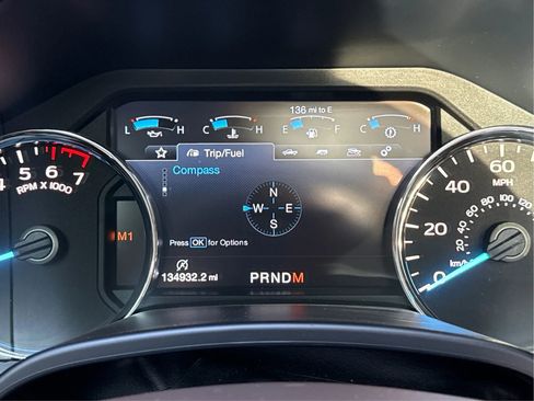 Used 2018 Ford F150 King Ranch w/ Equipment Group 601A Luxury AWD/4WD image 18