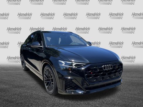 New 2026 Audi SQ8 Prestige AWD/4WD image 2