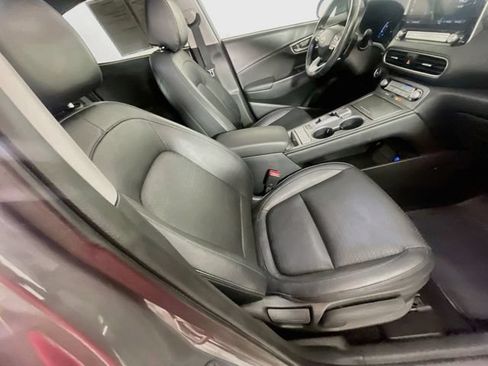 Used 2021 Hyundai Kona Ultimate FWD image 31